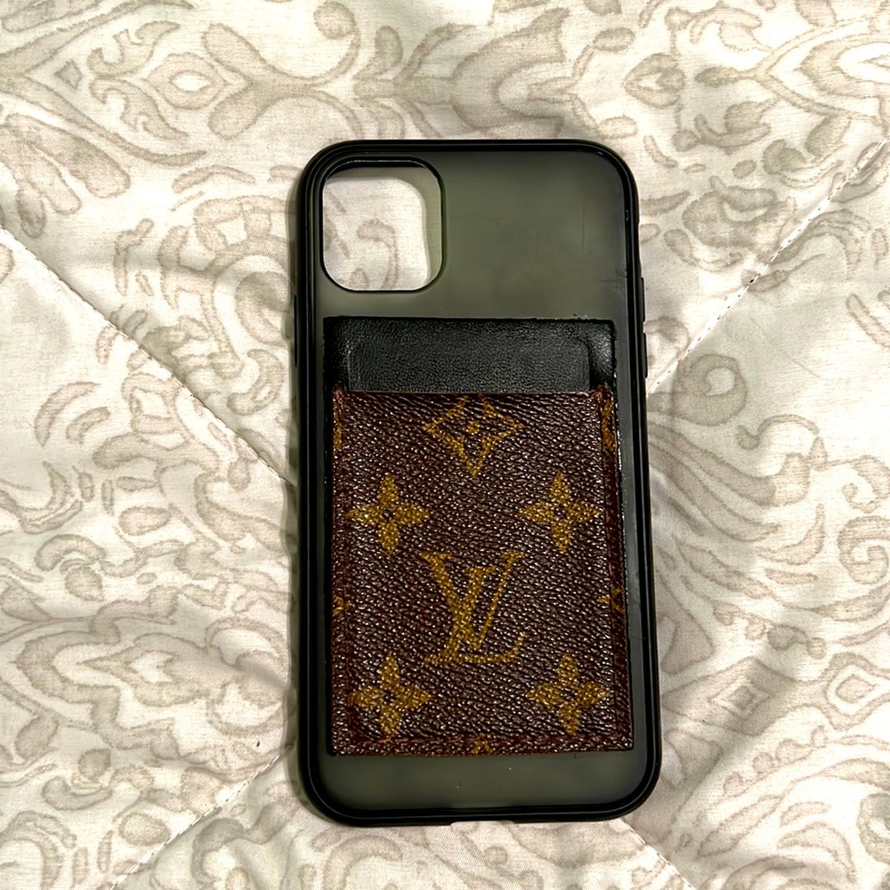 iPhone 11 phone case